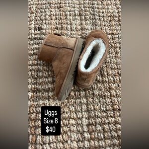 Ugg  Tan Boots